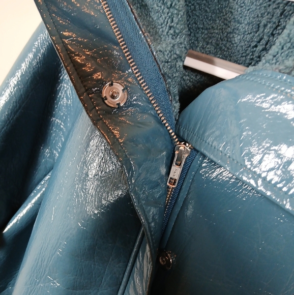 LOVER’S & FRIENDS Michelle Jacket in Blue Belted Coat Faux Fur XL - Picture 11 of 15